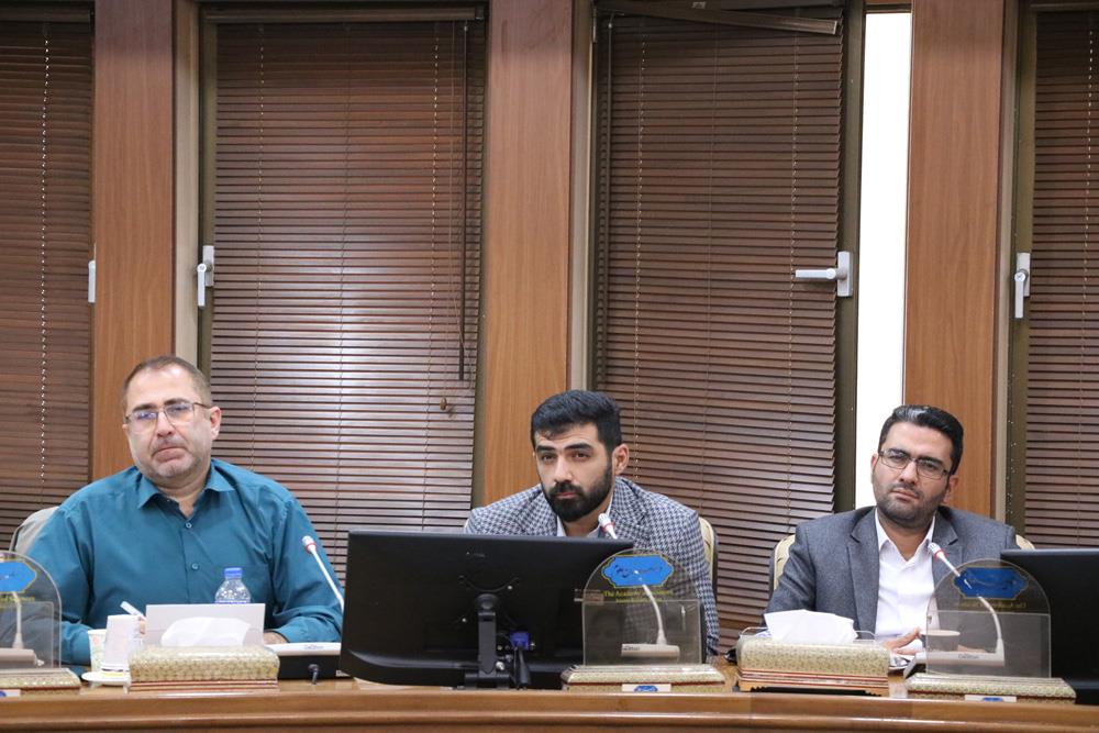 نشست گروه گیاهان دارویی و فرآورده های طبیعی 7